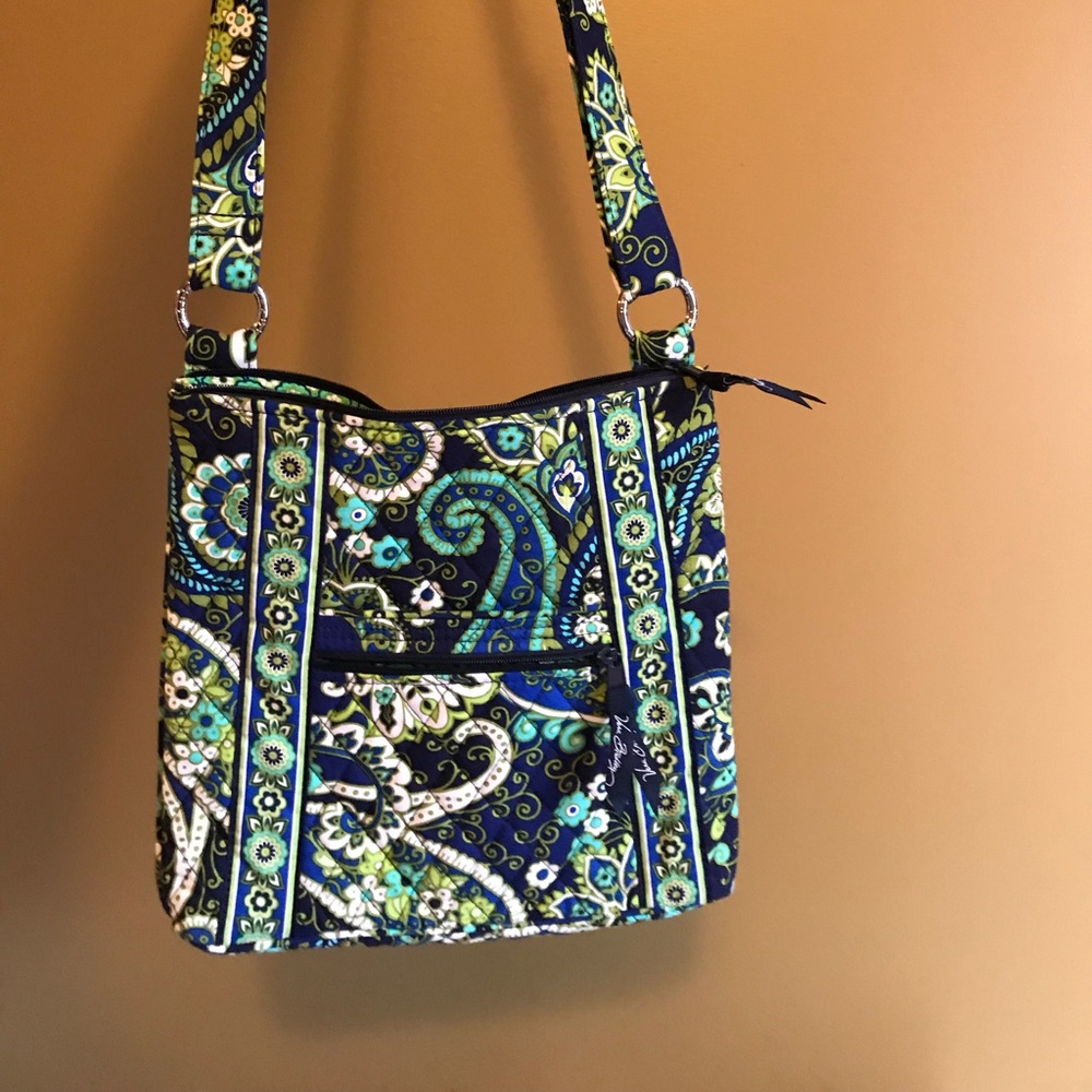 Vera Bradley messenger bag